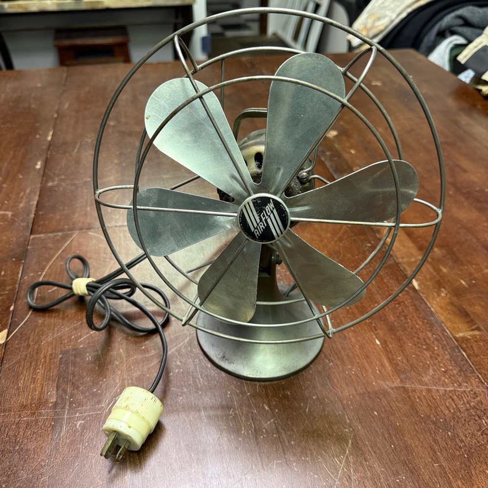 Antique Vtg AirFlow 9" Six Blade Oscillating Desk Fan Barn find Not Working
